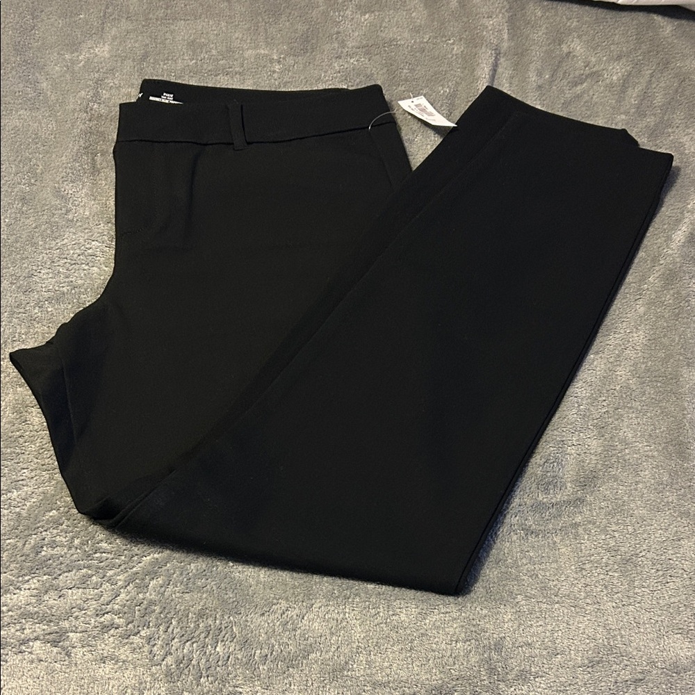 Old Navy Women's Classic Black Pixie Pants